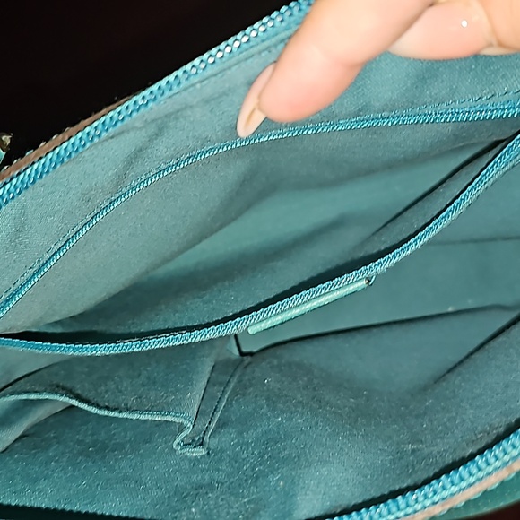 Spring SALE- Gucci! 💙💚Boston Satchel at Affordable Price! - Picture 11 of 17